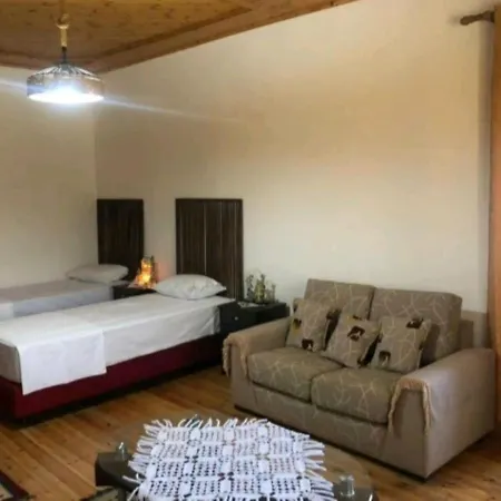 Maison d'hôtes Miziriguesthouse Gjirokastër