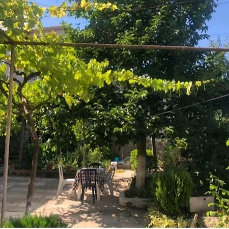 Miziriguesthouse Gjirokastër