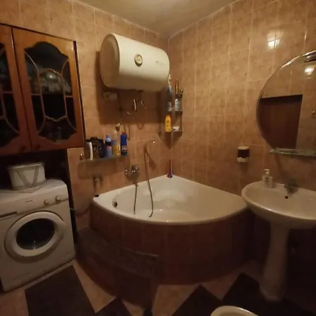 Miziriguesthouse Pensionat Gjirokastër