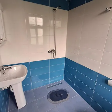 Miziriguesthouse 3* Gjirokastër