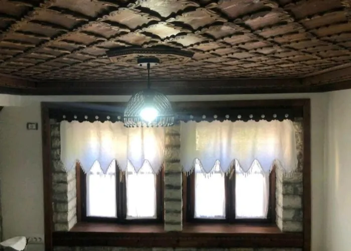 Miziriguesthouse Gjirokaster