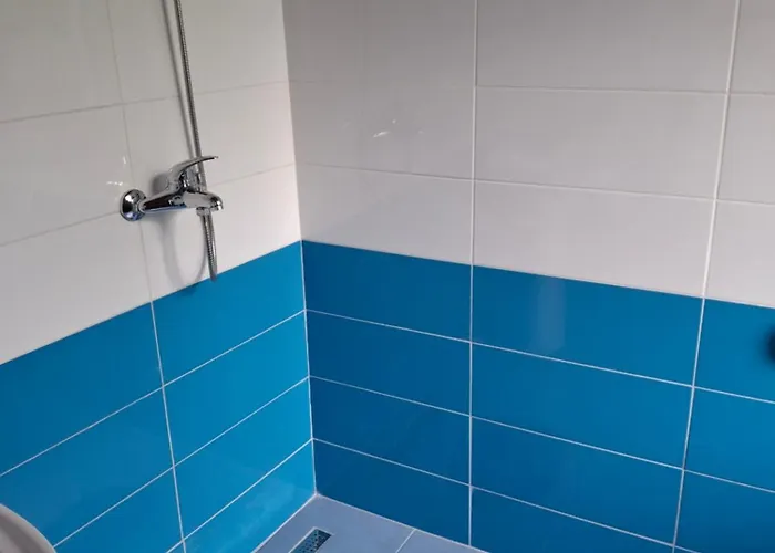 Miziriguesthouse Gasthuis 3*