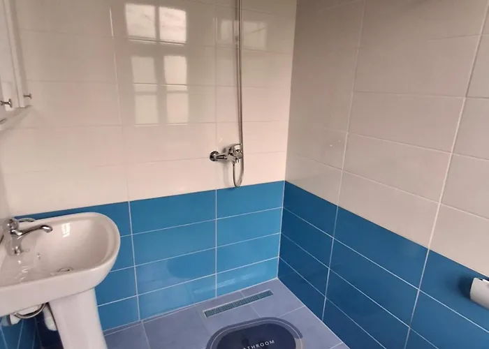 Miziriguesthouse 3* Gjirokaster