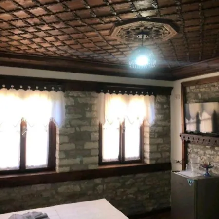 Miziriguesthouse * Gjirokaster